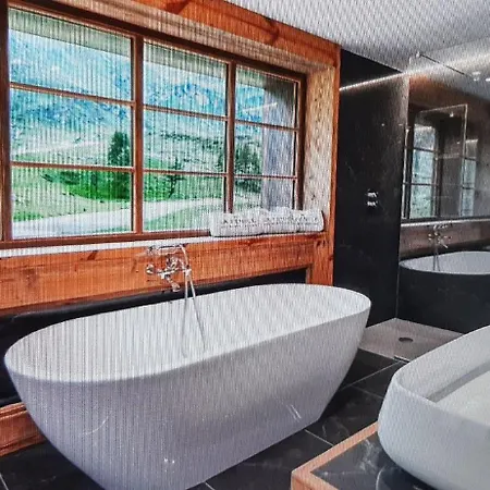 Luxury Chalet In Cervinia 瓦托内切